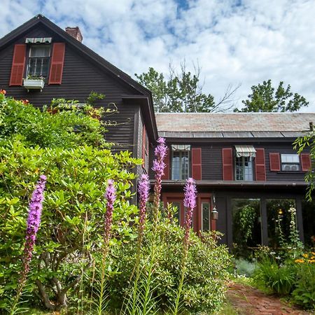The Tartan Fox At The Meadmere Swanzey Exterior photo