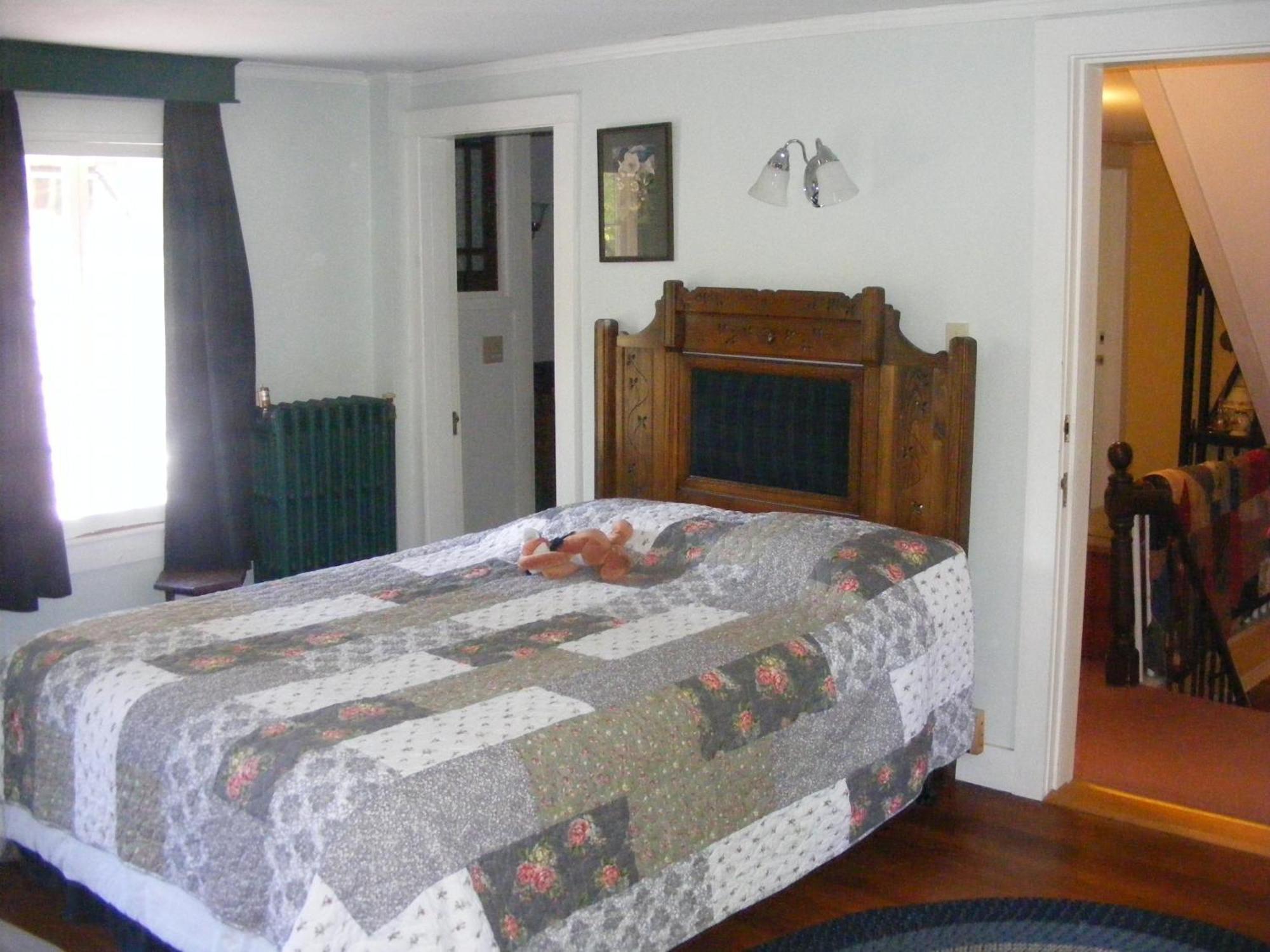 The Tartan Fox At The Meadmere Swanzey Exterior photo