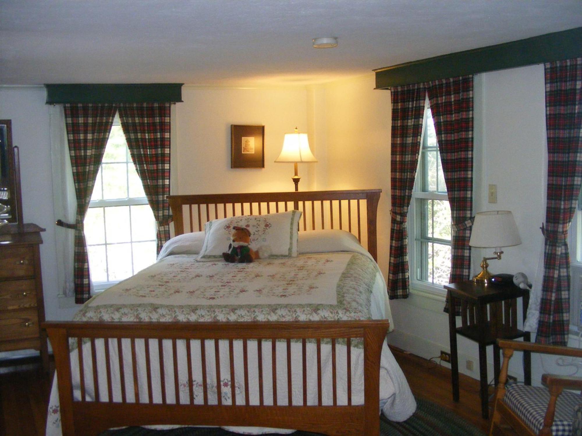 The Tartan Fox At The Meadmere Swanzey Exterior photo